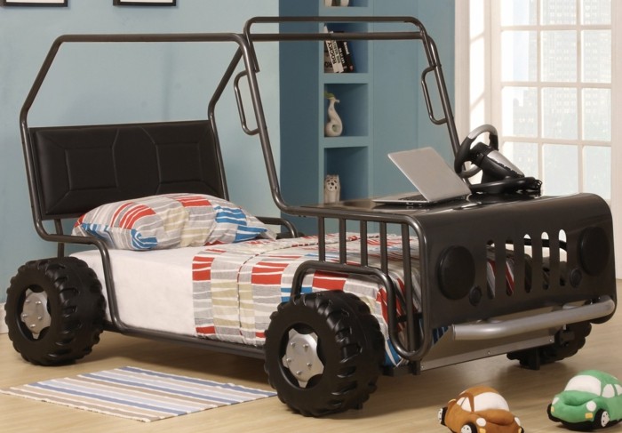 déco-lit-voiture-lit-enfant-voiture-lit-voiture-bleu-lit-voiture-enfant-belle-idee-truck-cool