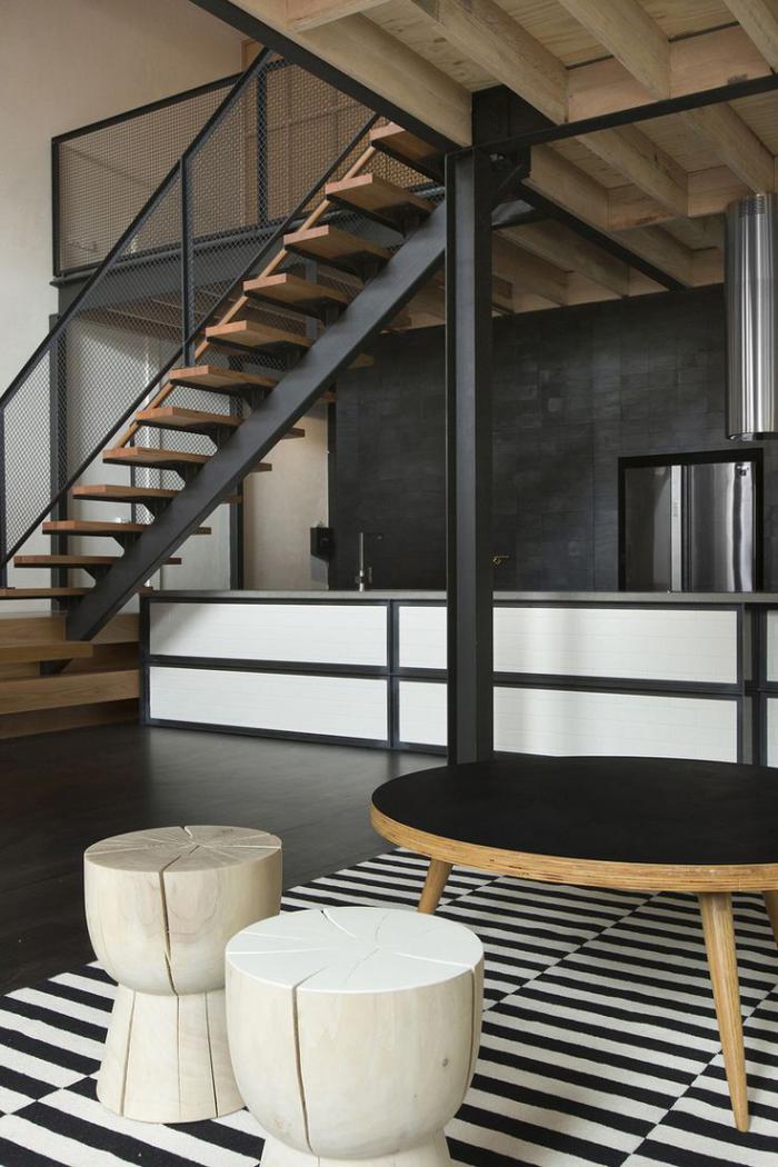escalier-métallique-escalier-acier-et-bois-intérieur-loft-contemporain