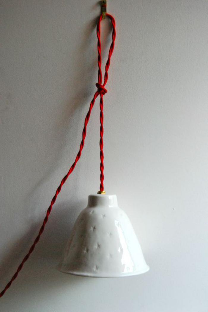 lampe-baladeuse-tricotin-rouge