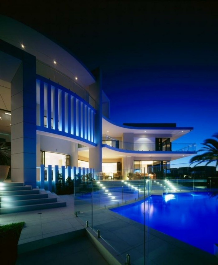 pool-house-piscine-vacances-de-reve-architecture-nuit