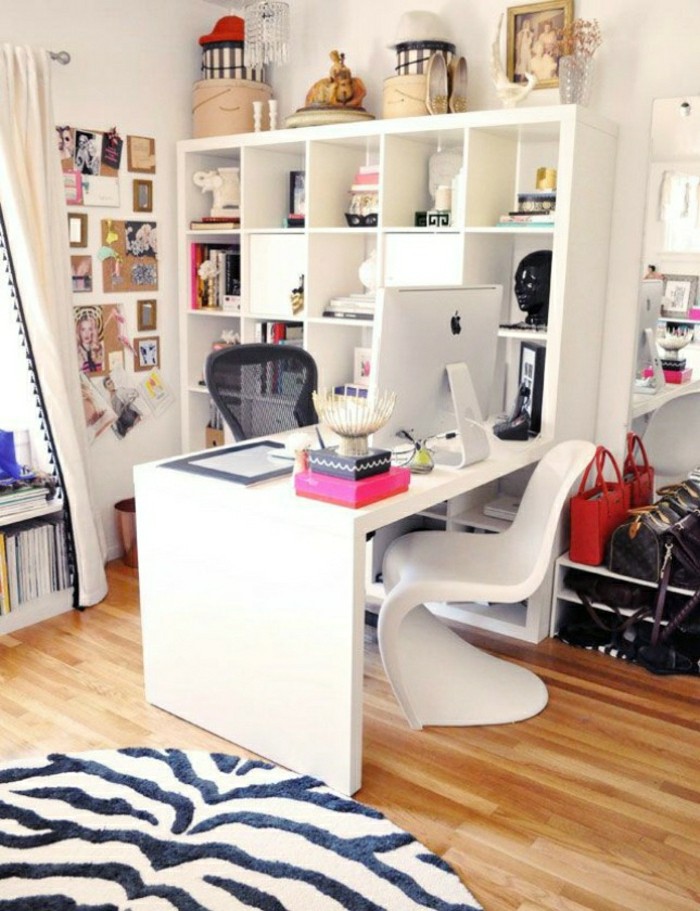 étagère-bureau-cool-idée-en-blanc-chaise-design-bureau-devoir-a-la-maison