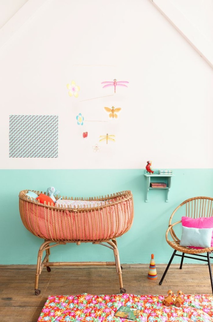 0-jolie-chambre-bébé-mixte-couleur-bleu-et-rose-pour-garcon-ou-fille-chambre-bebe-pas-cher