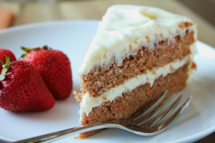 Magnifique-image-gâteau-d-anniversaire-image-gâteau-miel