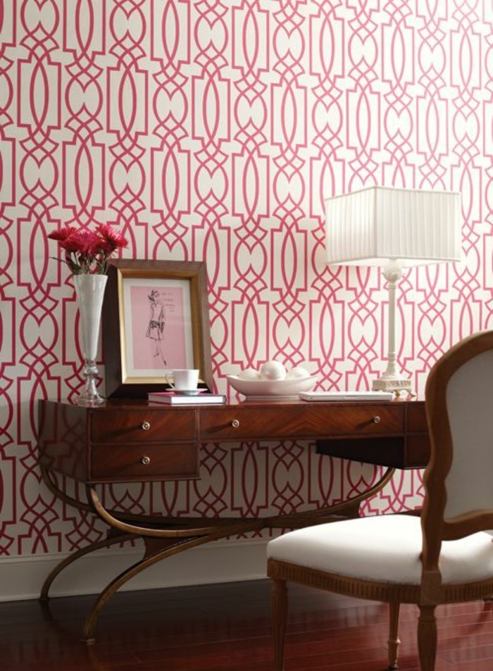 comment-choisir-le-meilluer-deisgn-pour-chantemur-papier-peint-blanc-rose-lampe-d-interieur-chic