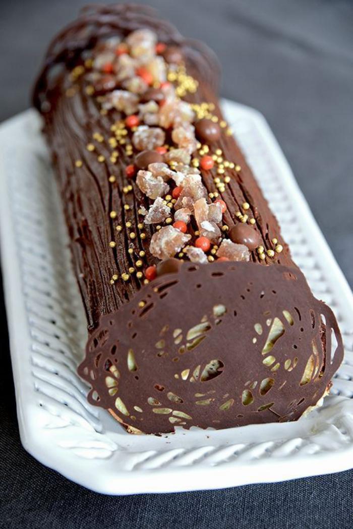 gâteau-roulé-un-gâteau-buche-roulé-au-chocolat