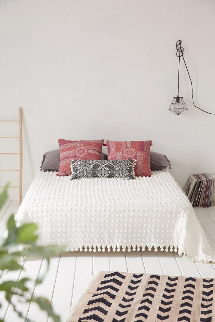 jeté-de-lit-piqué-blanc-chambre-à-coucher-simple-déco-rustique-chic