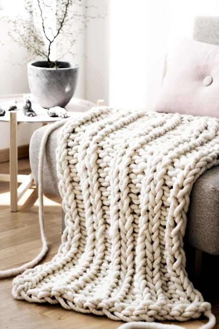 jeté-de-lit-tricot-laine-blanche-jeté-géant-pour-le-lit