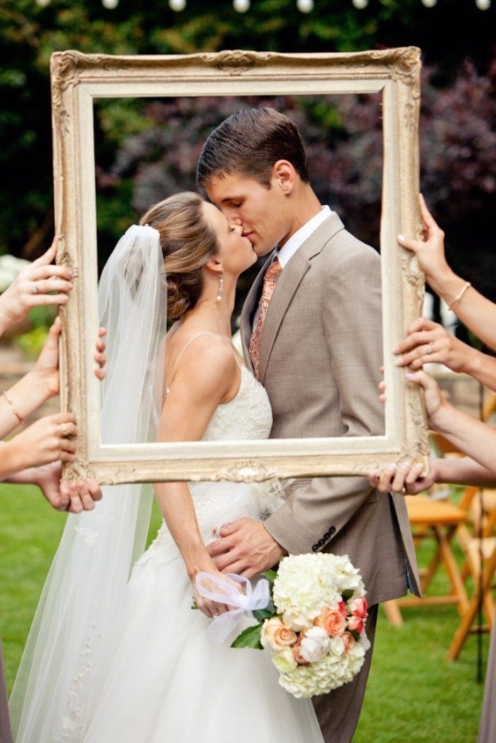 l-image-mariage-humour-pose-photo-mariage-originale-site-deco-mariage-dans-cadre