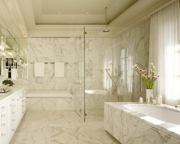 les-meilleures-salles-de-bain-marbre-de-carrare-prix-carrelage-effet-de-marbre