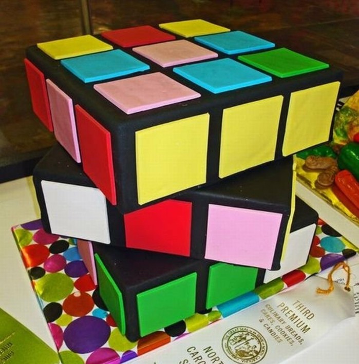 maxi-rubic-cube-images-gâteaux-anniversaire-photo-gateau-anniversaire