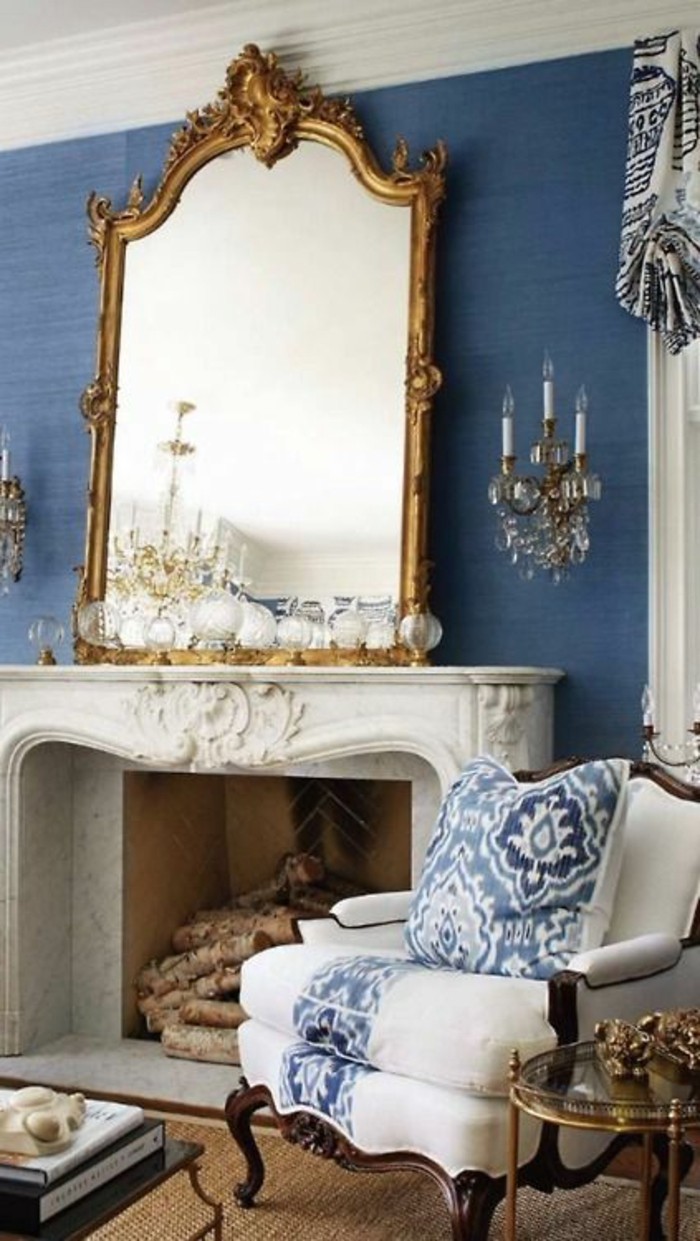 salon-avec-deco-baroque-pas-cher-meubles-baroques-miroir-baroque-pas-cher