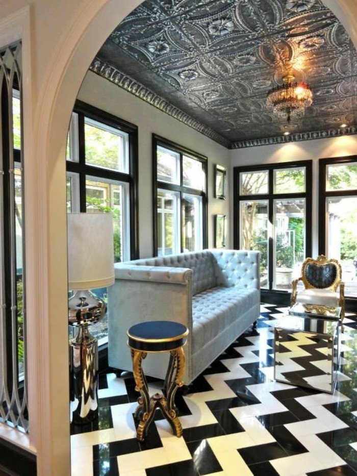 salon-moderne-avec-meubles-baroque-canape-baroque-pas-cher-bleu-clair