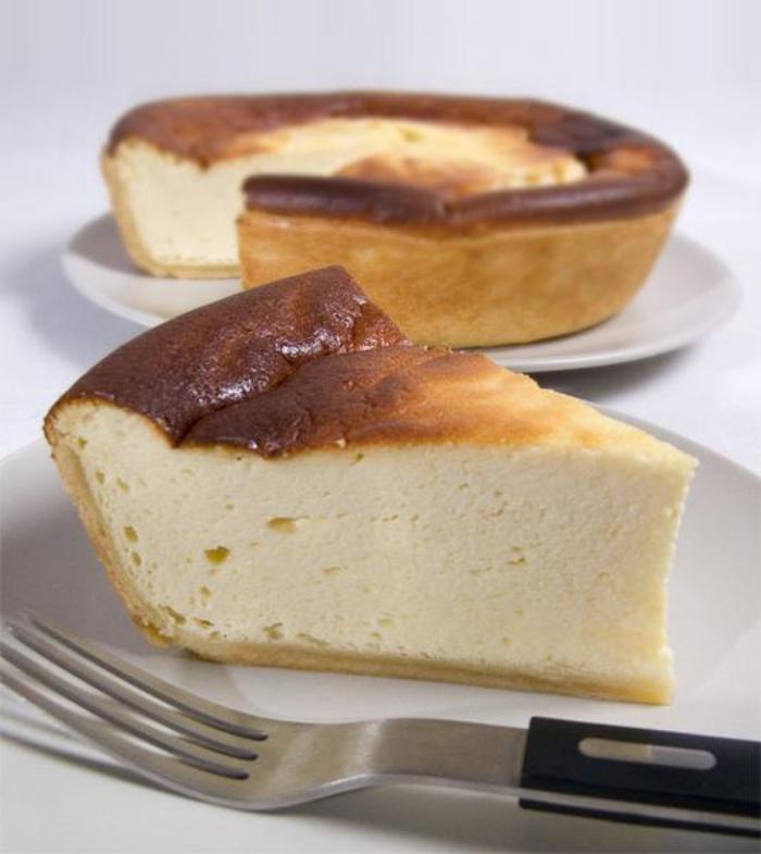tarte-au-fromage-blanc-dessert-léger-apétissant