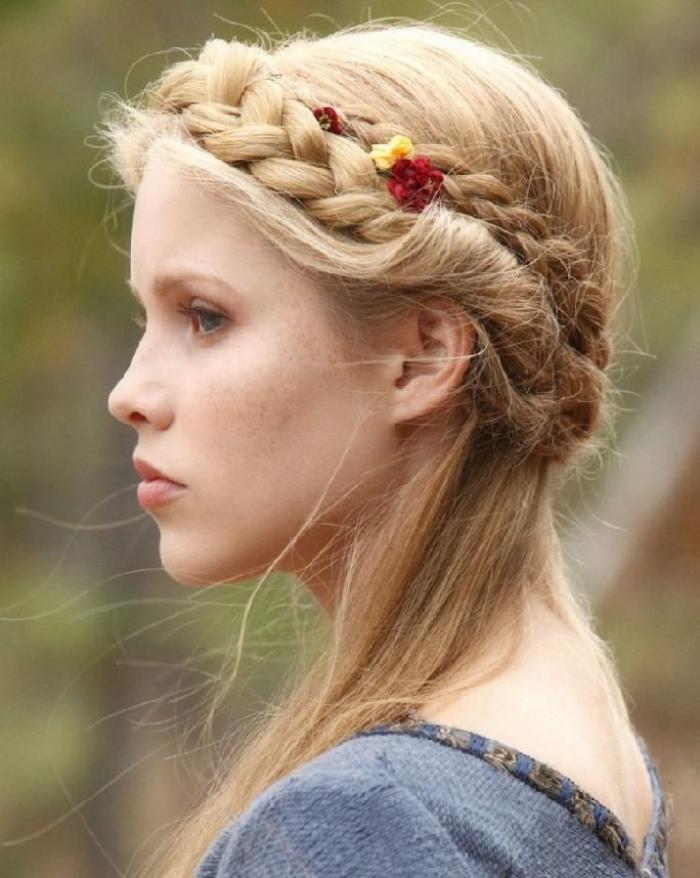 tresse-couronne-coiffures-de-princesses-avec-des-tresses