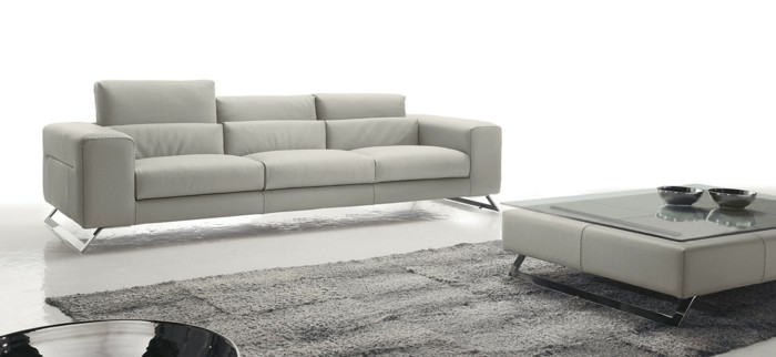 0-canapé-italien-design-cuir-gris-tapis-gris-de-salon-gris-table-de-salon-cuir-et-verre