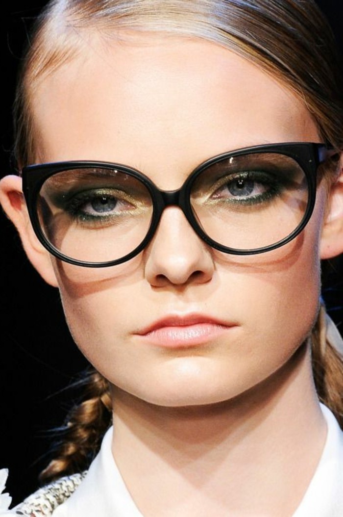 0-grosse-lunette-de-vue-femme-tendances-chez-les-lunettes-sans-correction