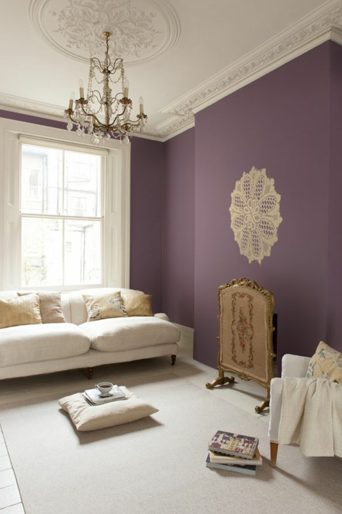 00-notre-variante-favorite-pour-le-salon-avec-murs-couleur-prune-siginifacion-couleur-violet