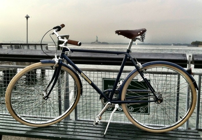 Photographie-de-la-mer-art-vélo-ancient-anjou-bike-beau-image