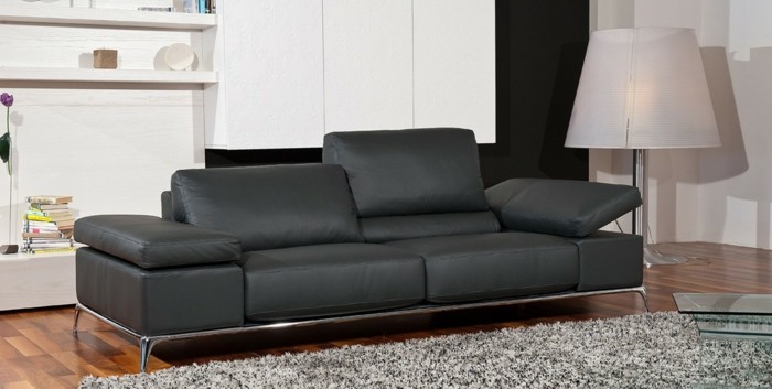 canape-cuir-gris-tapis-de-salon-meubles-de-salon-chic-italiens-natuzzi-canapé