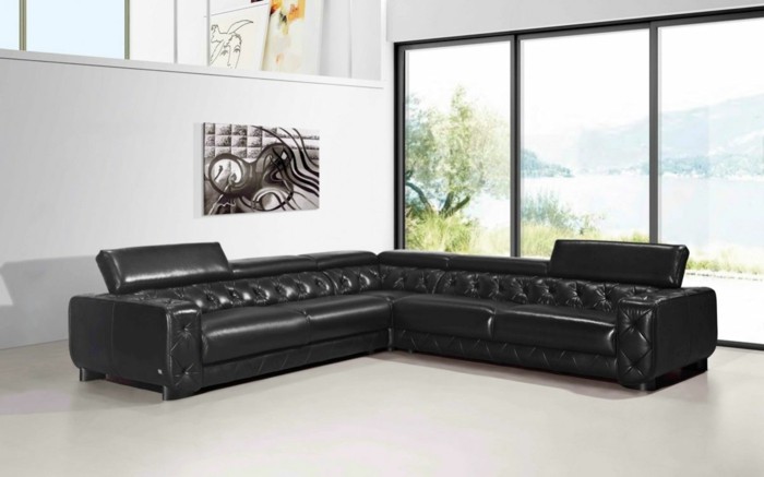 joli-canapé-italien-design-de-couleur-noir-pour-votre-salon-chic-meubles-design-italien