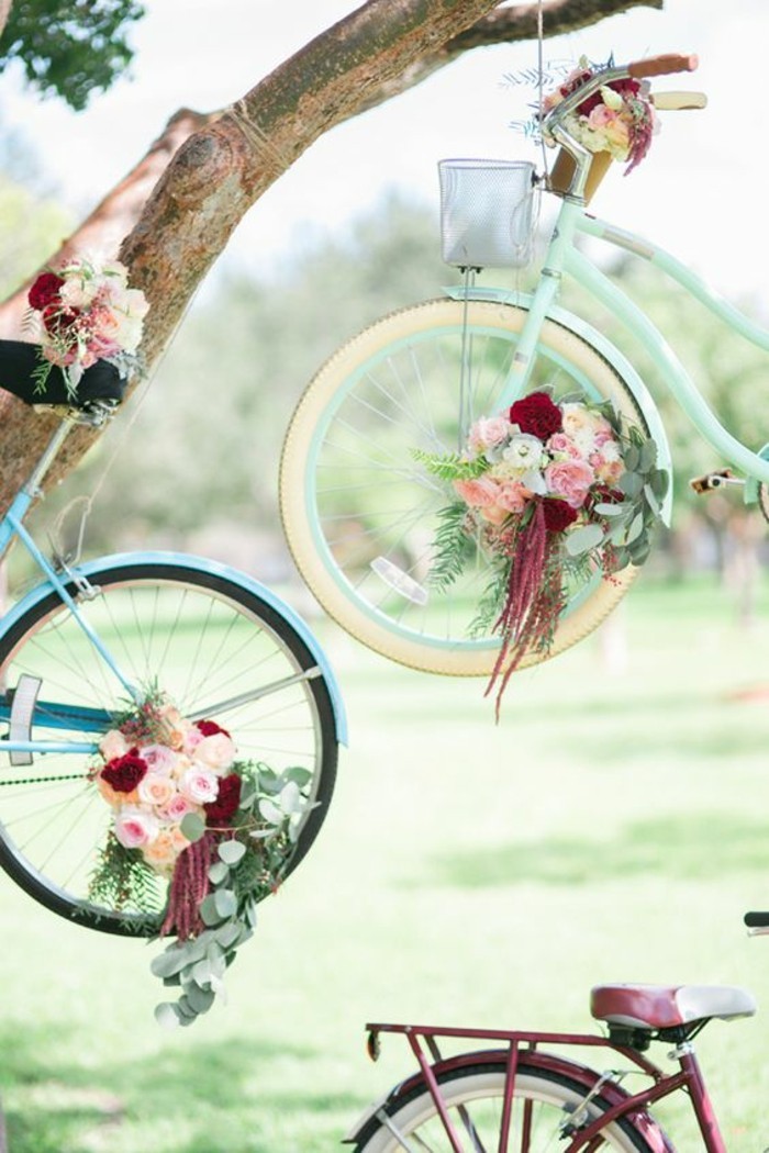 le-vélo-ville-femme-cool-idée-quoi-choisir-pour-velo-inspiration-voir-la-déco-de-mariage