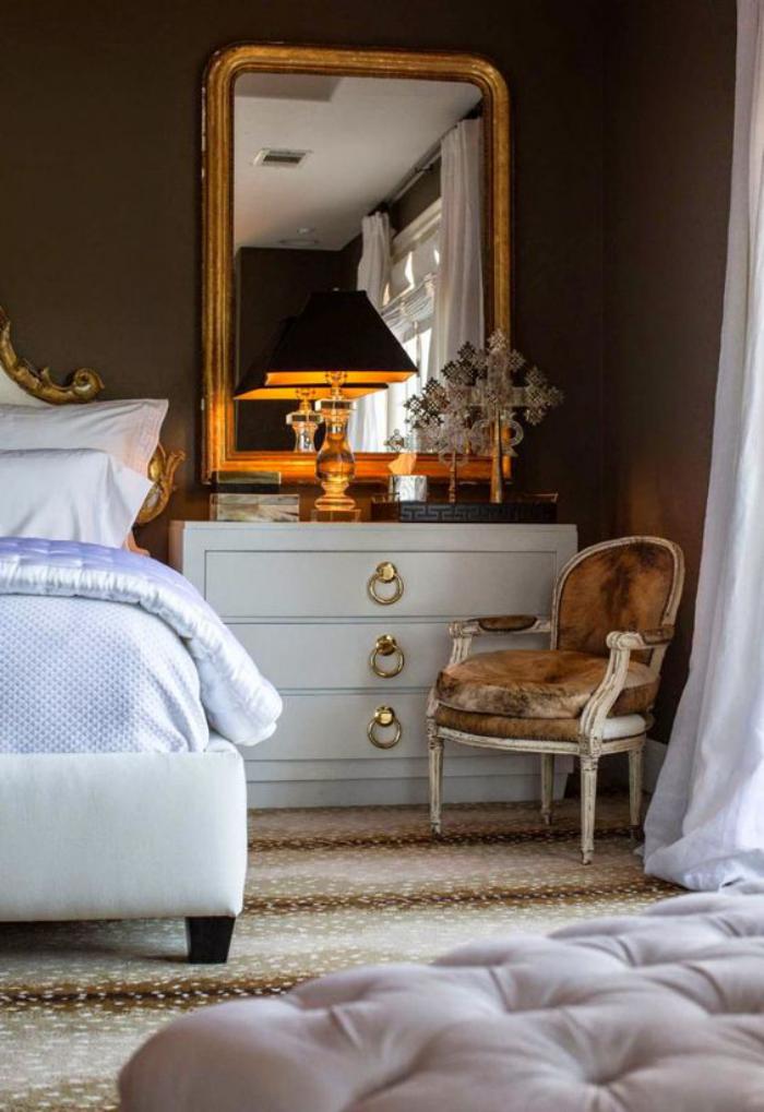 miroir-doré-chambre-à-coucher-à-déco-baroque