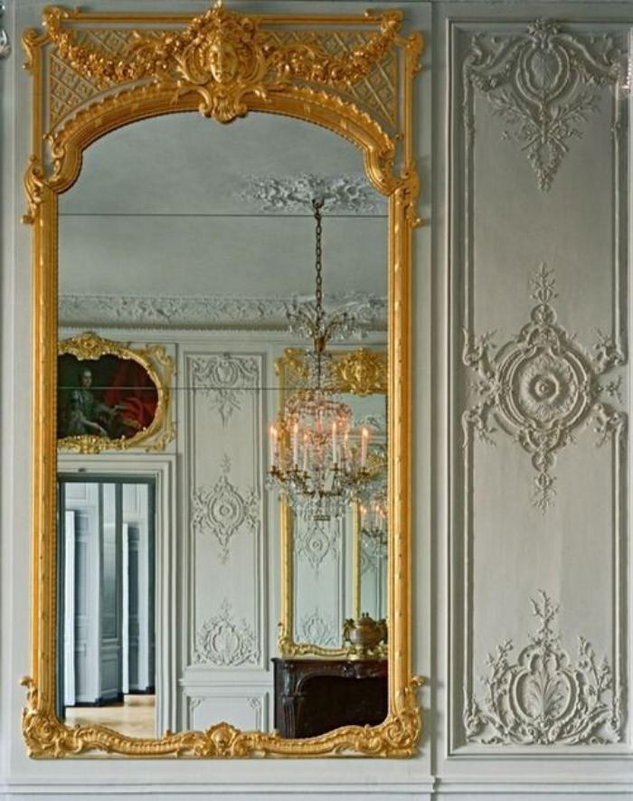 miroir-doré-grand-miroir-ornementé-baroque-style-déco-vintage