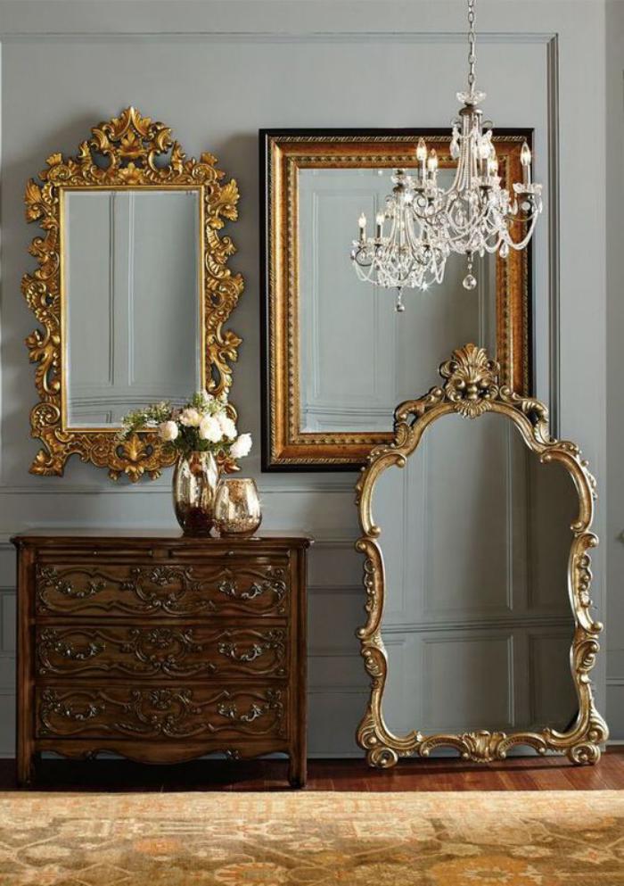 miroir-doré-trois-miroirs-anciens-à-l'encadrement-doré