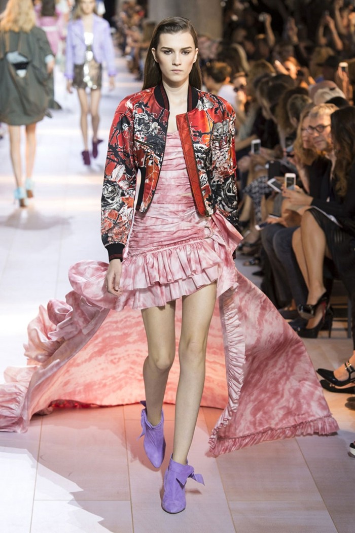 mode-femme-2015-voir-les-tendances-été-printemps-bombers-cavalli-resized