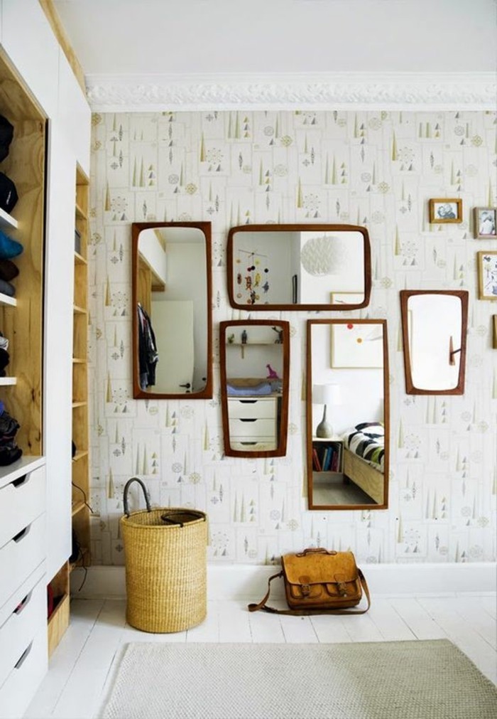 papier-peint-pour-coloir-planchers-en-bois-blancs-idee-deco-interieur-couloir