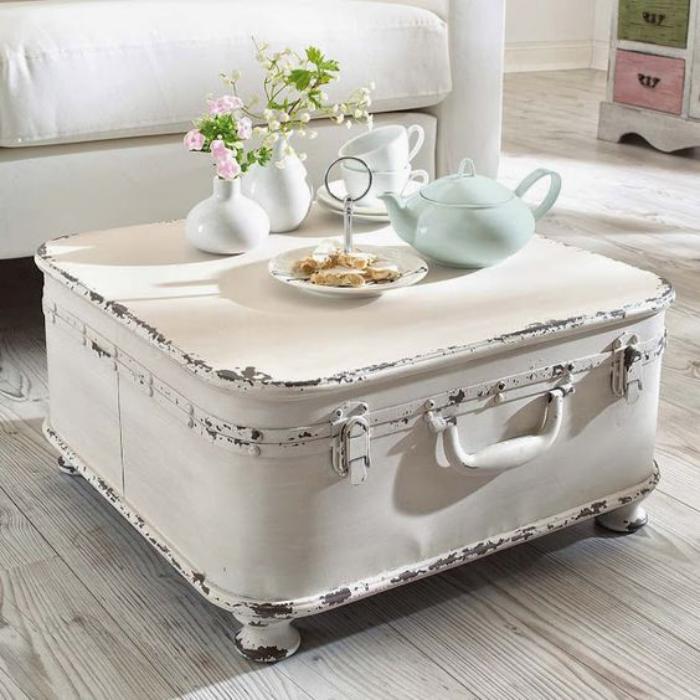 table-basse-coffre-coffre-shabby-chic-pour-table