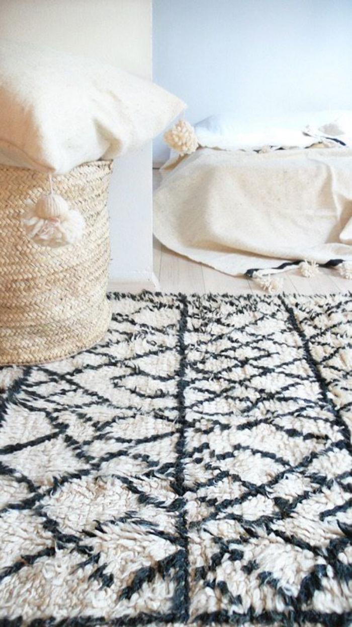 tapis-marocain-super-moelleux-noir-et-blanc