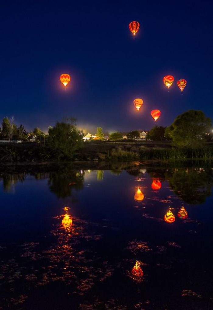 vol-en-montgolfière-promenade-romantique-avec-ballon