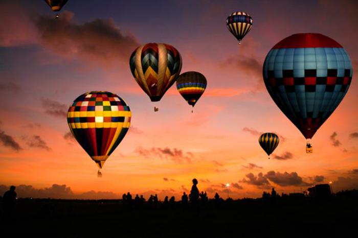 vol-en-montgolfière-voyage-en-ballon-spectaculaire
