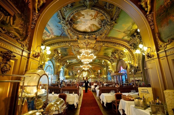Le-Stella-Paris-intérieur-guide-du-routard-paris-les-meilleurs-restaurants-de-paris