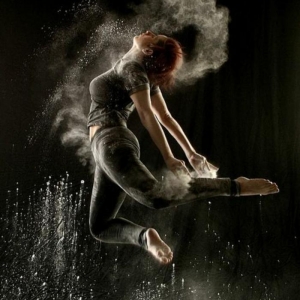 La magie de la danse contemporaine en photos