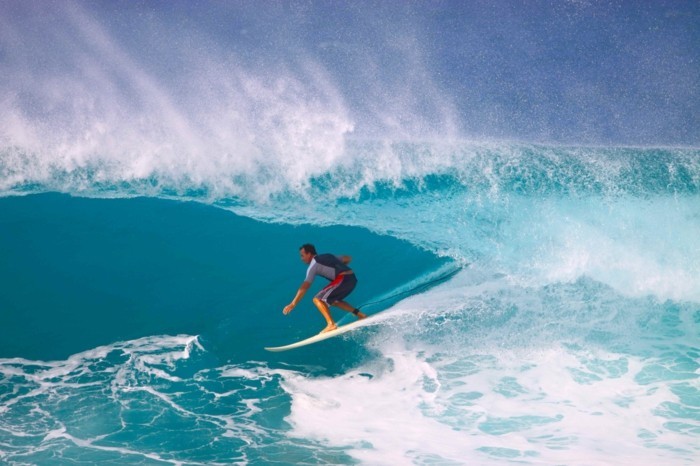 decathlon-combinaison-surf-combinaison-shorty-océan-belle-vue-pratiquer-surf-photo-onde-combinaisons-surf