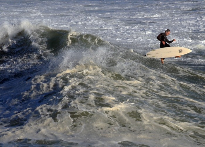 decathlon-combinaison-surf-combinaison-shorty-océan-belle-vue-pratiquer-surf-taille-combinaison-surfcombinaison-tribord-cool