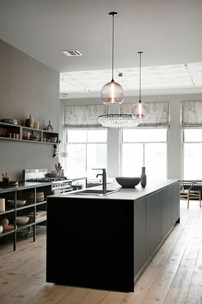 lampadaire-castorama-cuisine-moderne-meubles-en-bois-mur-gris-sol-en-bois-clair