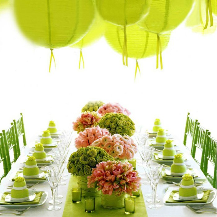 mariage-interessante-déco-table-vert-verre-a-champagne-verre-tulipe-idée-deco-merveilleuse