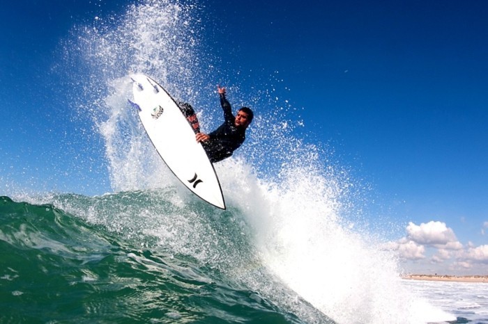 superbe-combinaison-surf-enfant-combinaison-o-neill-surfer-au-plain-confort-beauté-combinaison-homme-surf