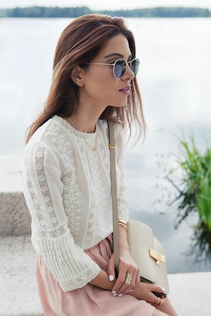 0-blouse-blanche-dentelle-jupe-rose-pale-collection-printemps-été-2016-femme