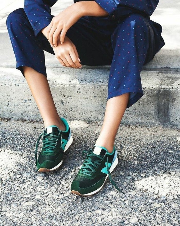 1-basket-femme-couleur-vert-foncé-nike-sneakers-femme-modernes