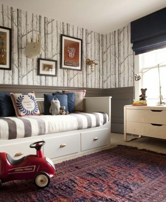 1-joli-lit-enfant-lit-avec-tiroir-de-rangement-tapis-coloré-pour-la-chambre-enfant-papier-peint-a-motis