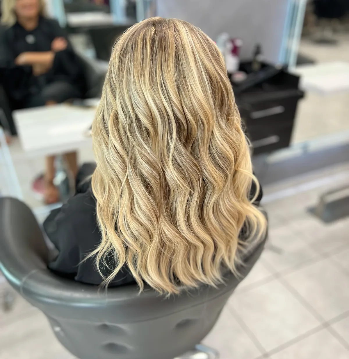 balayage meches blondes sur base claire