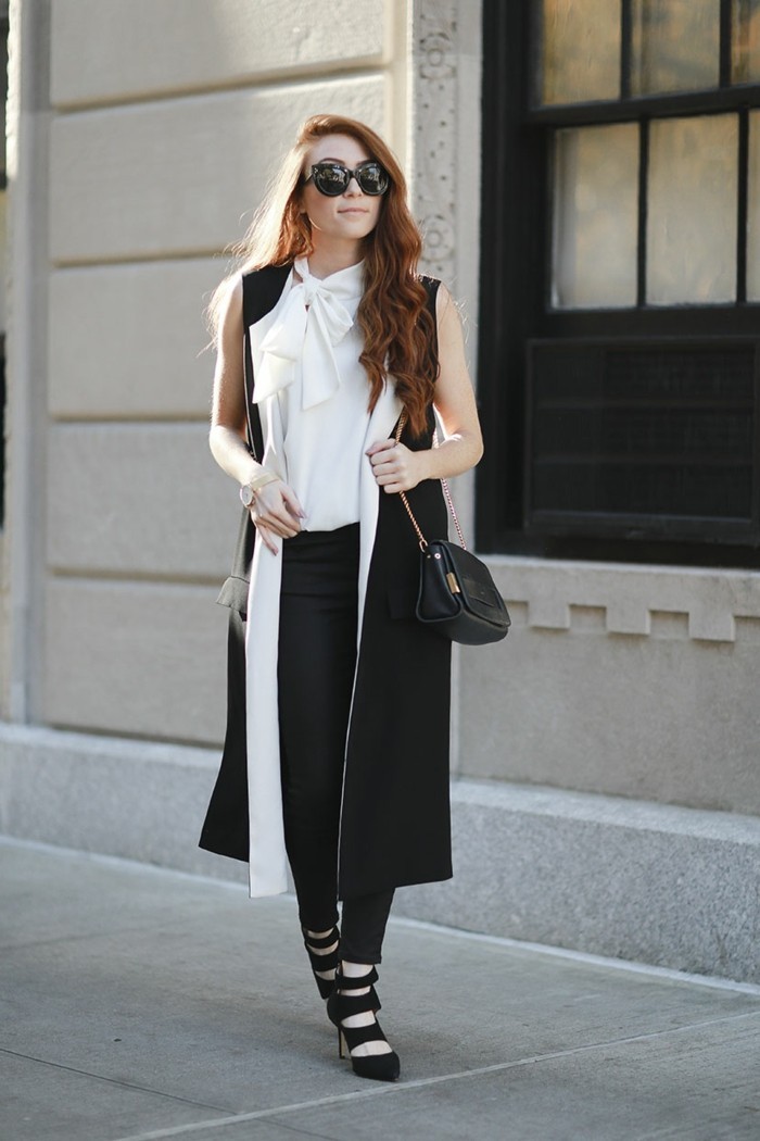 idée-comment-porter-le-gilet-long-sans-manche-femme-blanc-et-noire