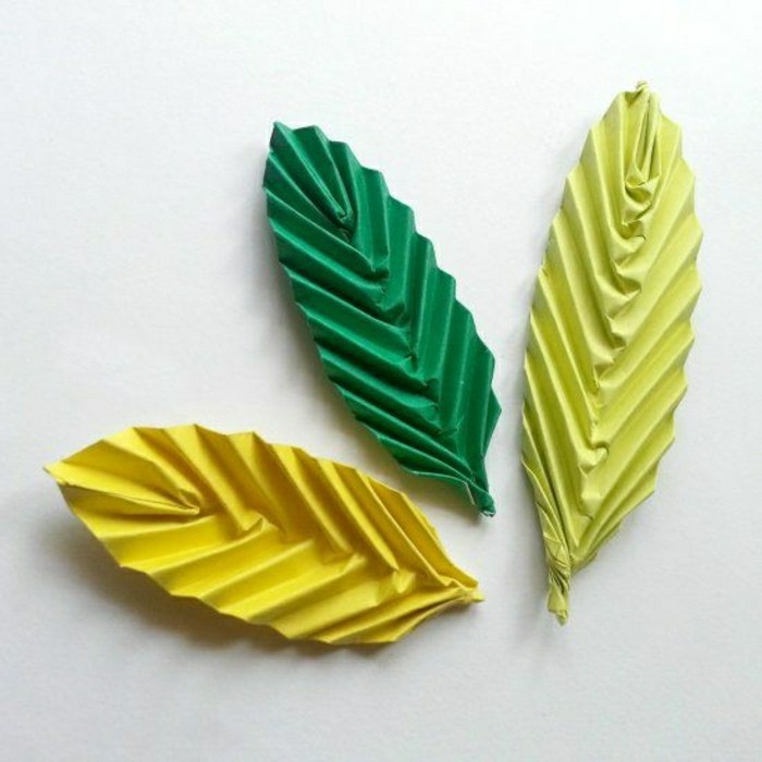 1-comment-faire-un-origamie-pliage-facile-origamie-en-papier-coloré