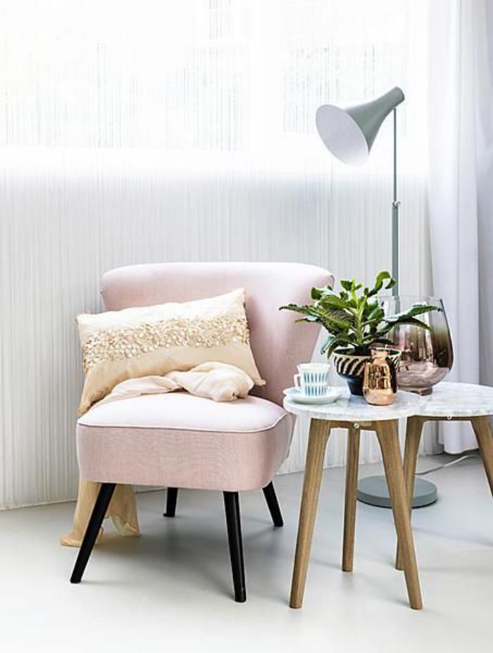 couleur-rose-poudré-mobilier-pour-déco-scandinave