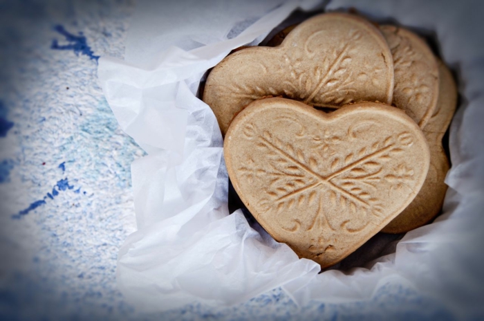 idée-faire-des-cookies-au-chocolat-jolis-recette-sablés-gateaux-de-noel-ou-anniversaire