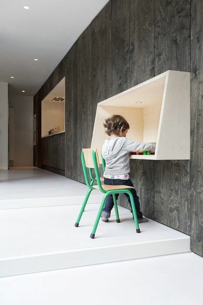 table-design-mural-en-bois-clair-meubles-mural-nos-idées-meubles-d-appoint